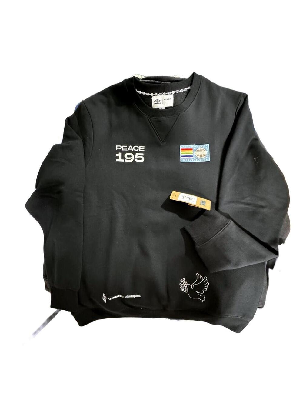 Akomplice x Umbro Black Crewneck Peace Sweatshirt